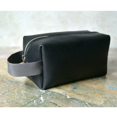 Leather Dopp Kit-Black